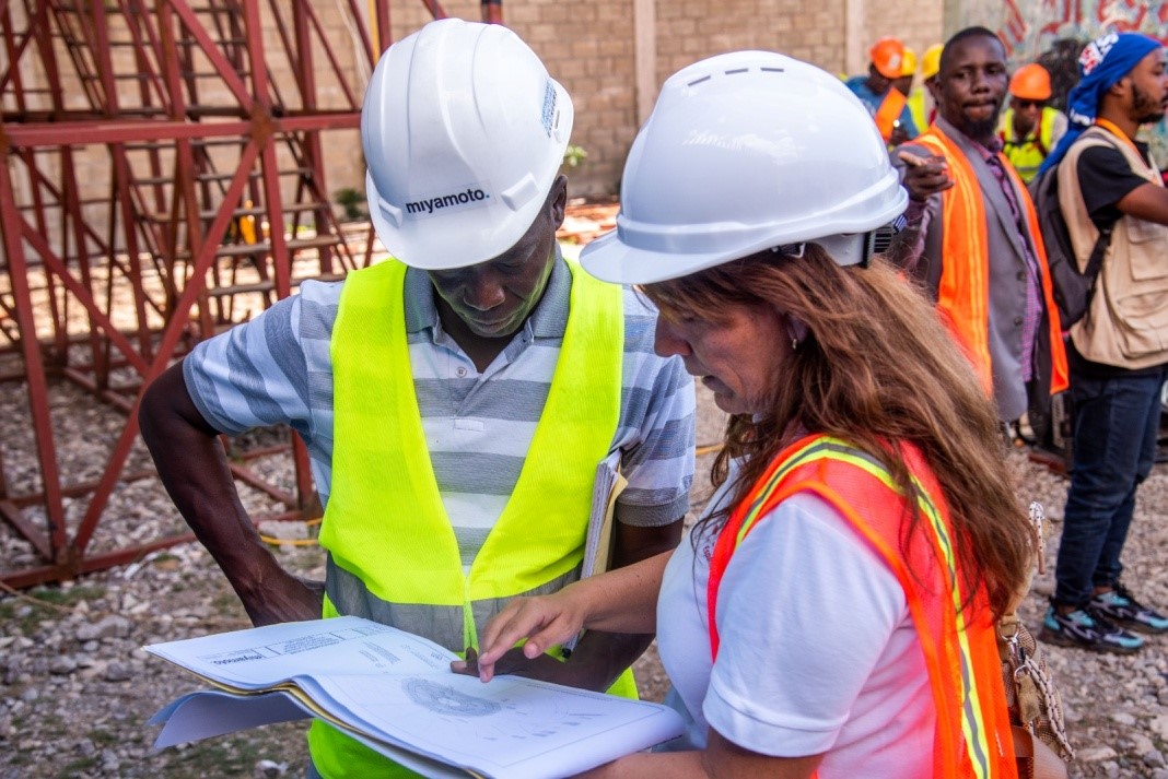 Supervisión de la Rehabilitación del depósito de agua de la Savane en Les Cayes.