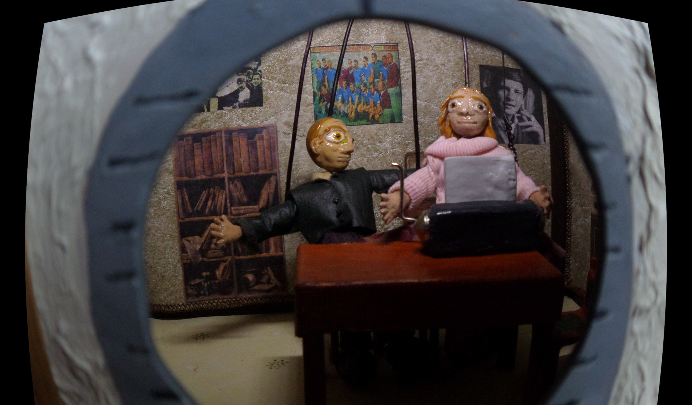 Taller: Historias de Barrio en Teatro en Miniatura o Teatro Lambe Lambe