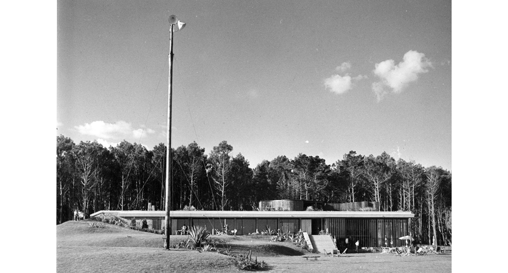 El arquitecto español Antonio Bonet en Uruguay