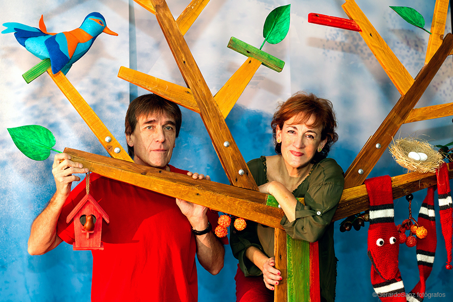 «Nidos» de la Compañía Teloncillo de Valladolid (España) en Uruguay