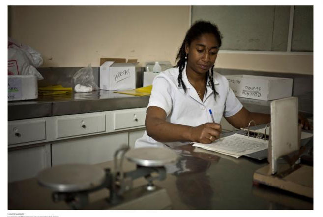 Presentación del libro fotográfico «¿Me ves?. Ciudadanas Afrouruguayas»