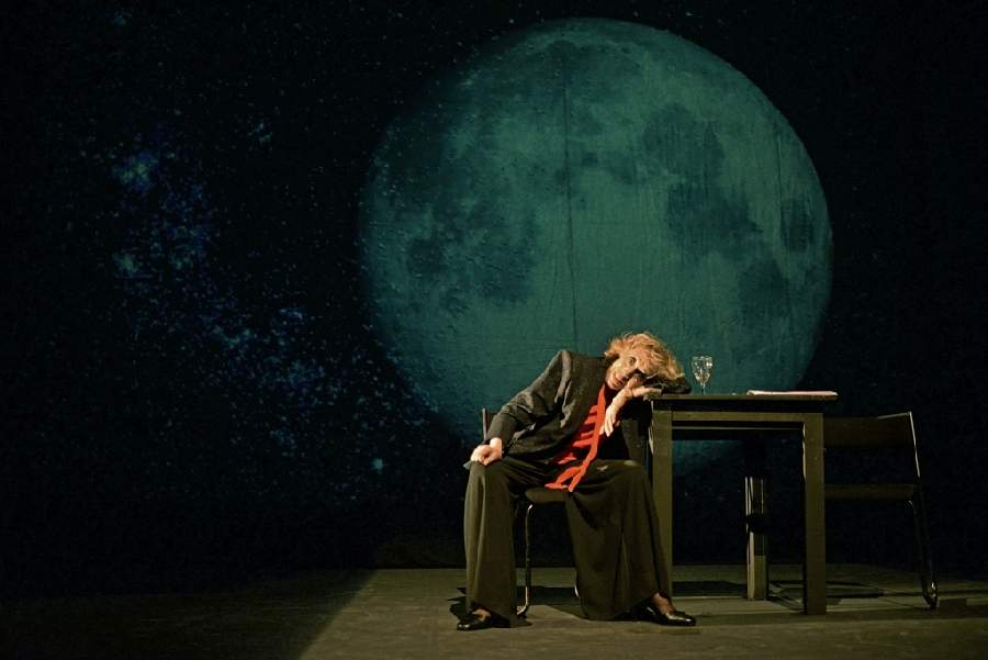 Sólo una actriz de teatro