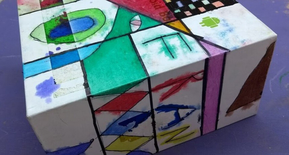 Taller de libro de artista ¡El libro más loco que hay!