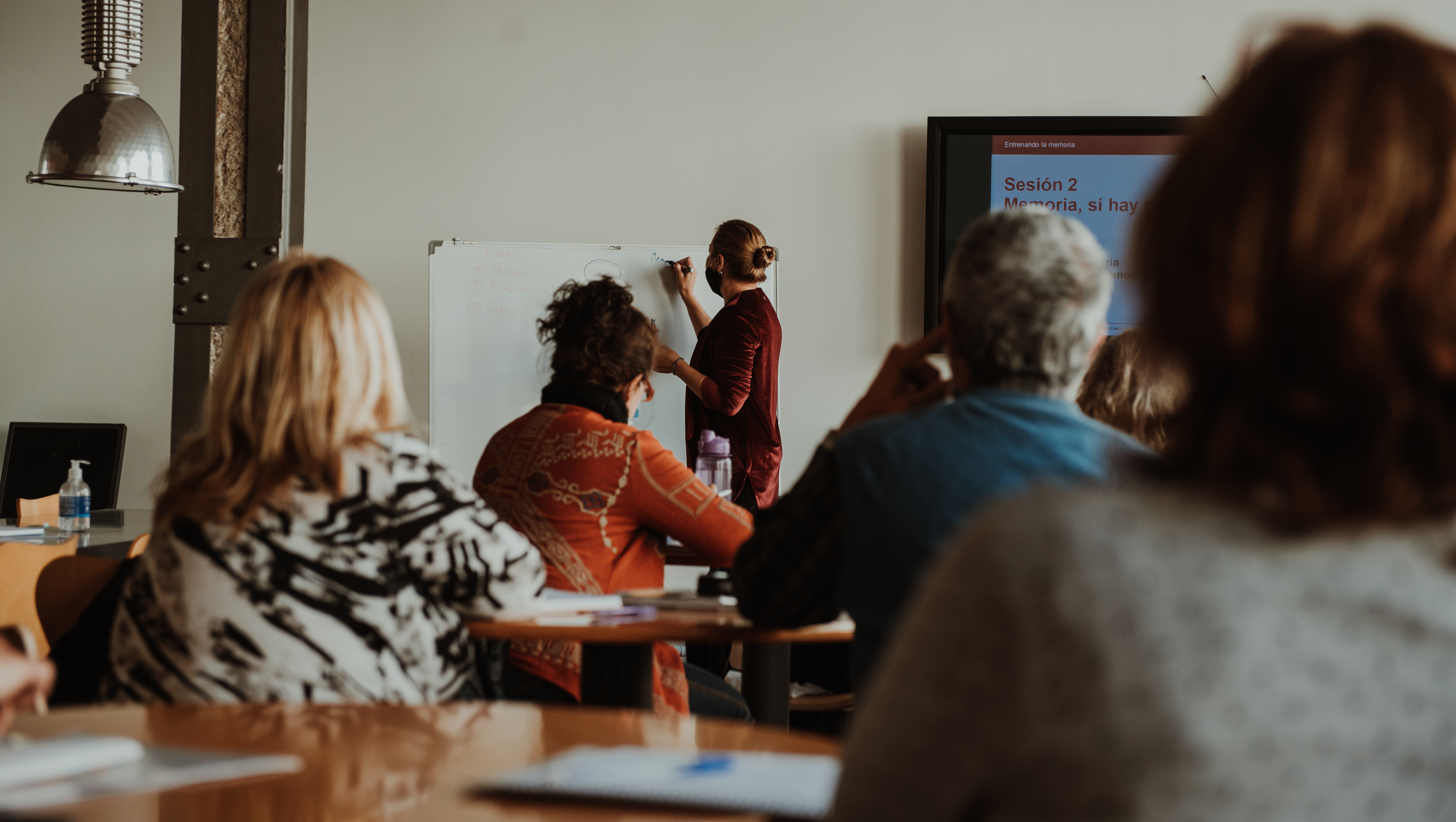 Taller de memoria y estimulación cognitiva Mente activa