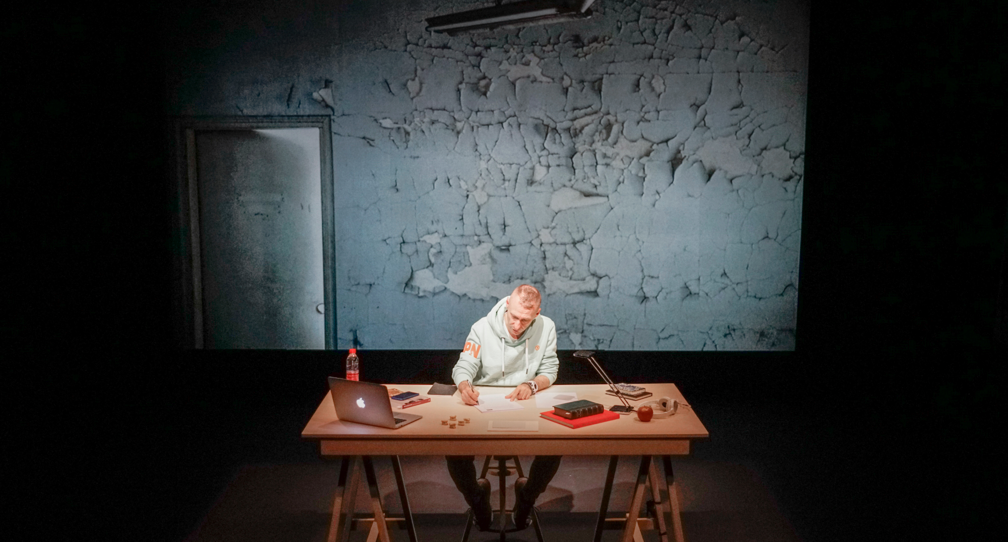 Frontera entre la realidad y la ficción